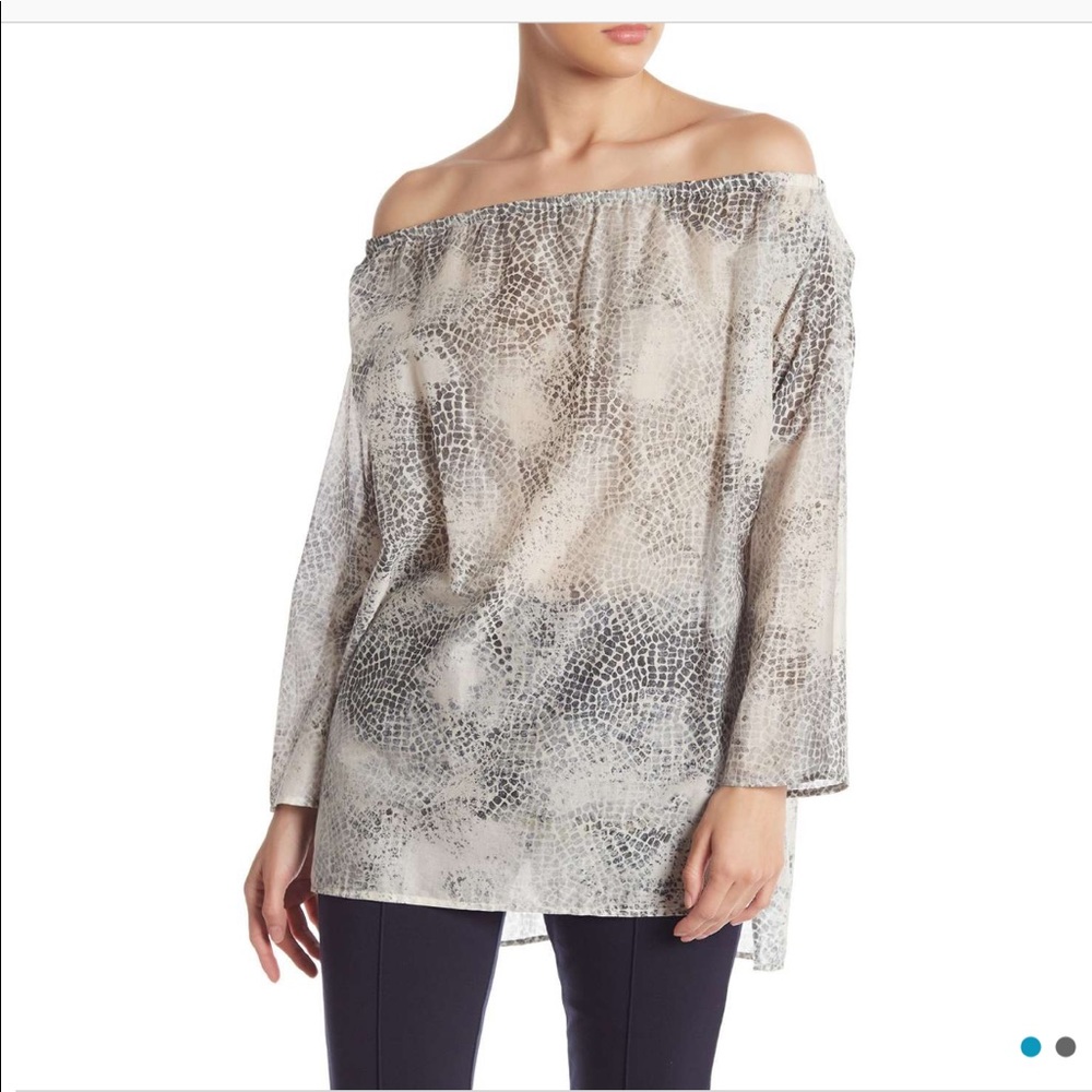 NWT Jarbo off-the-shoulder top